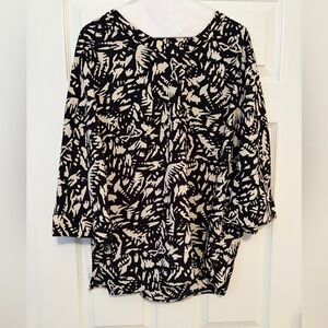 NWOT Anne Klein Black & White Women’s Poncho Blouse size 10